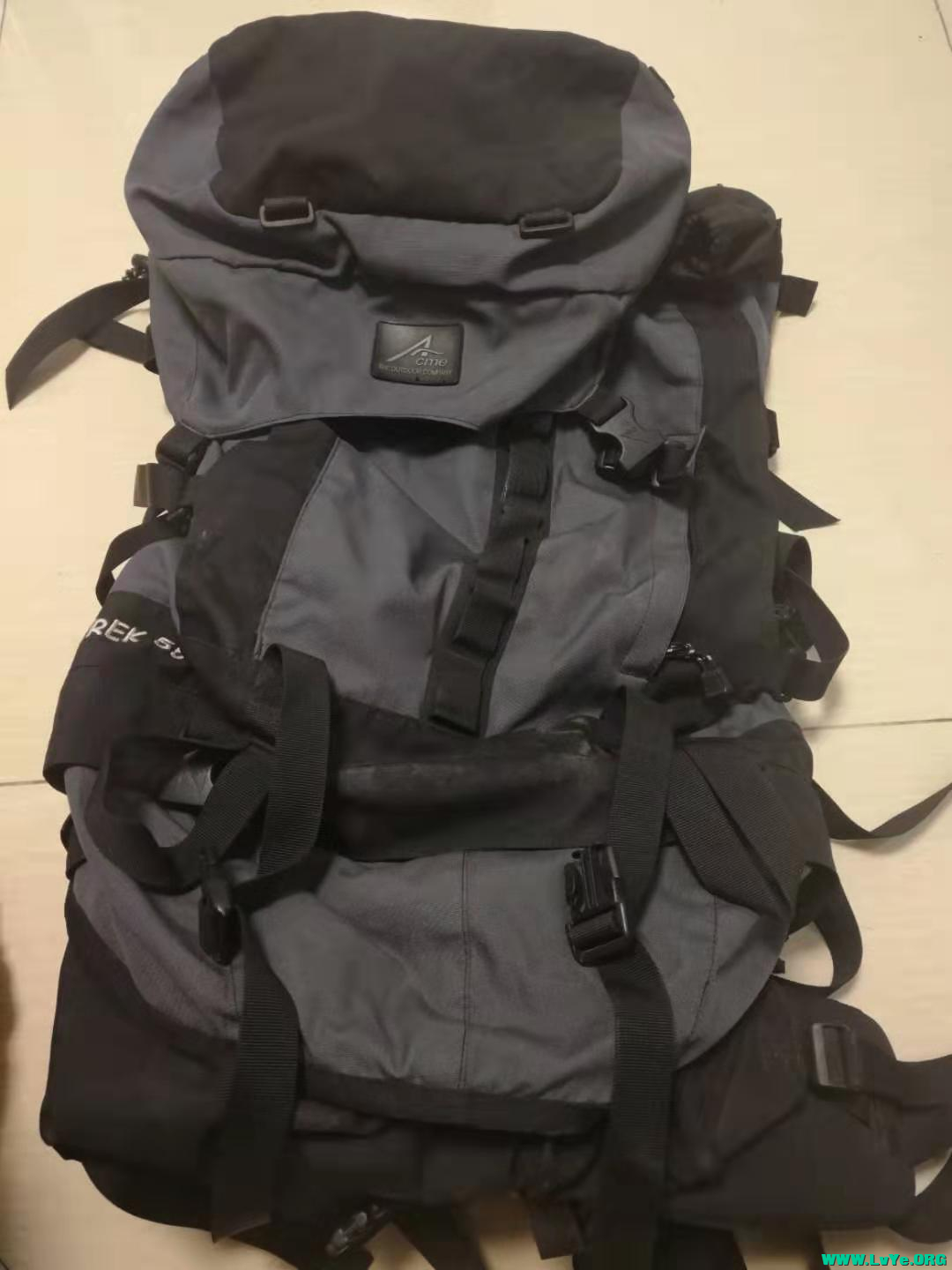 单独睡袋仓，包还比较新